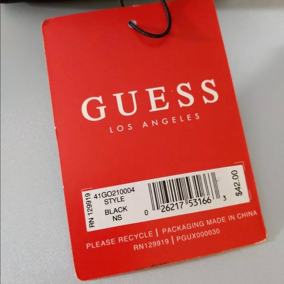 Guess Los Angeles Genuine Leather Toiletry Bag - Picture 8 of 8